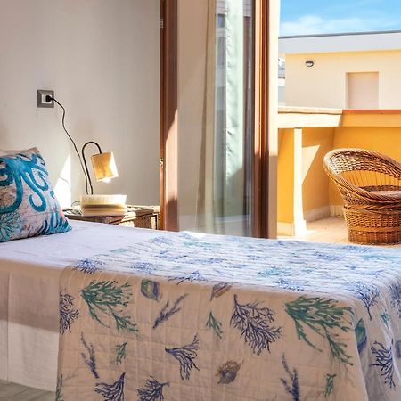 Appartement Lungomare Garibaldi - Attico A Due Passi Dal Mare à Alghero Extérieur photo
