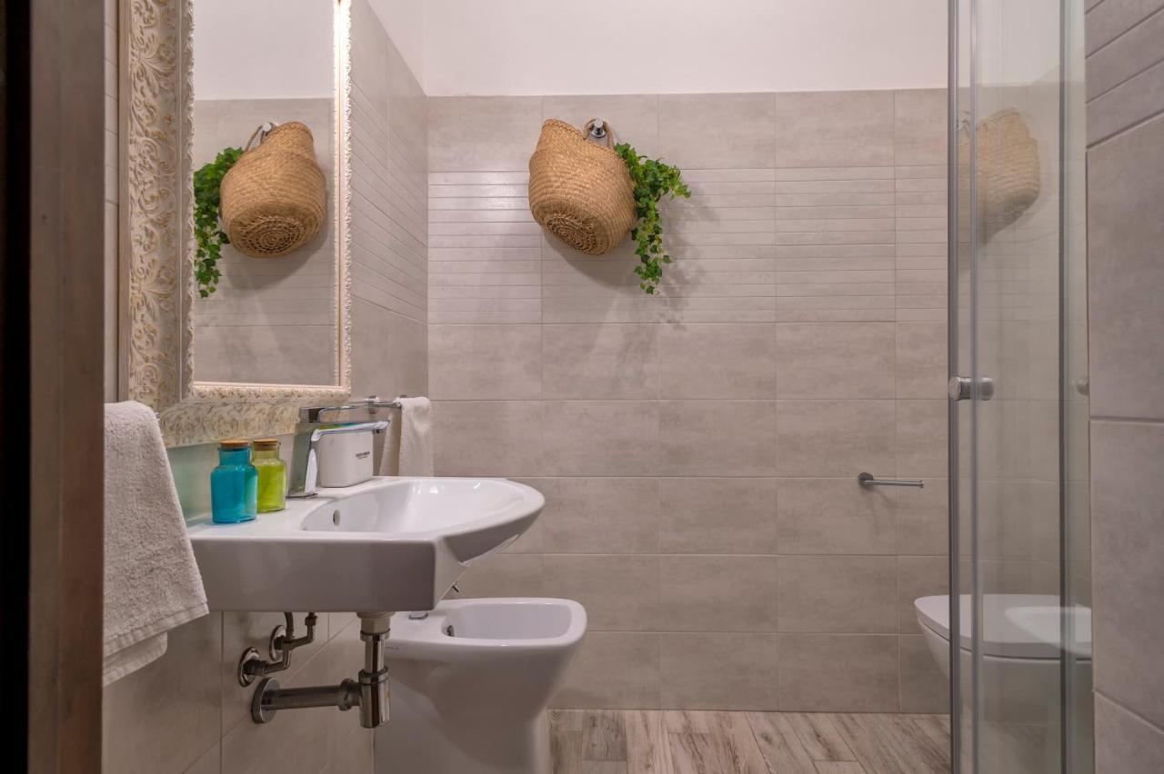 Appartement Lungomare Garibaldi - Attico A Due Passi Dal Mare à Alghero Extérieur photo