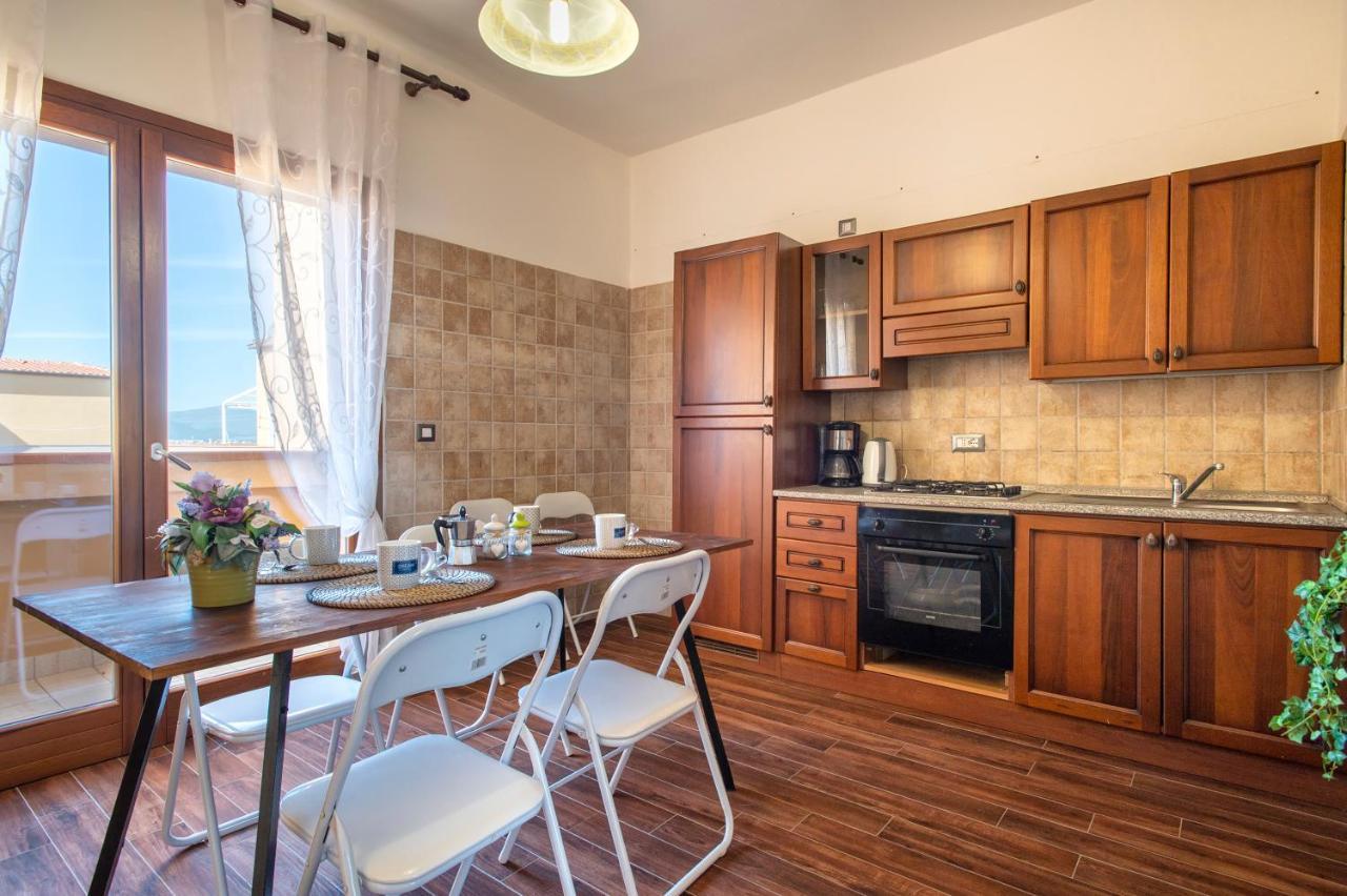 Appartement Lungomare Garibaldi - Attico A Due Passi Dal Mare à Alghero Extérieur photo