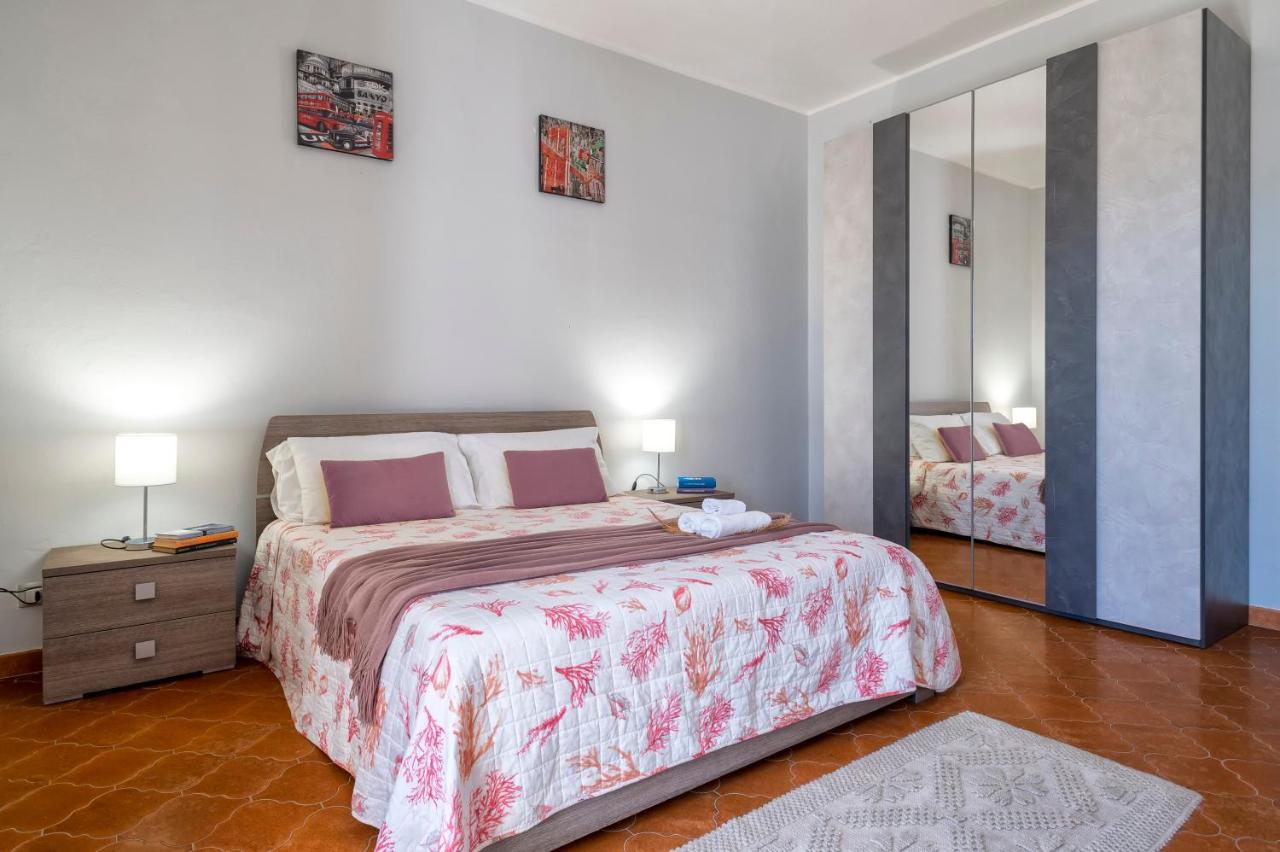 Appartement Lungomare Garibaldi - Attico A Due Passi Dal Mare à Alghero Extérieur photo