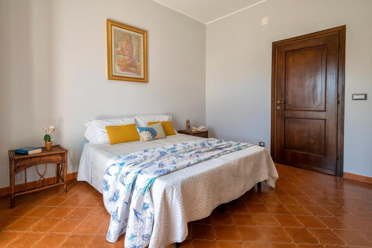 Appartement Lungomare Garibaldi - Attico A Due Passi Dal Mare à Alghero Extérieur photo