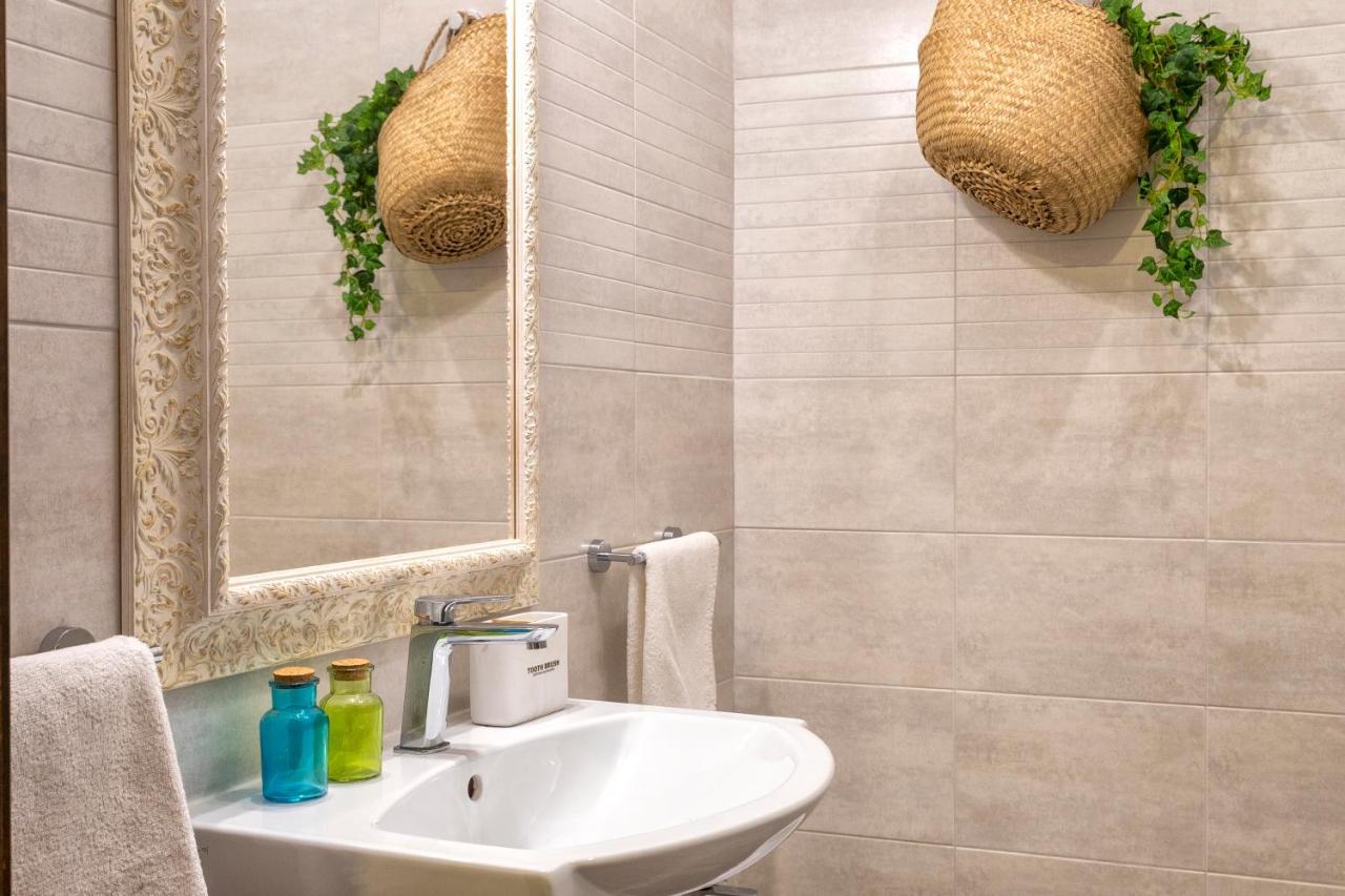Appartement Lungomare Garibaldi - Attico A Due Passi Dal Mare à Alghero Extérieur photo