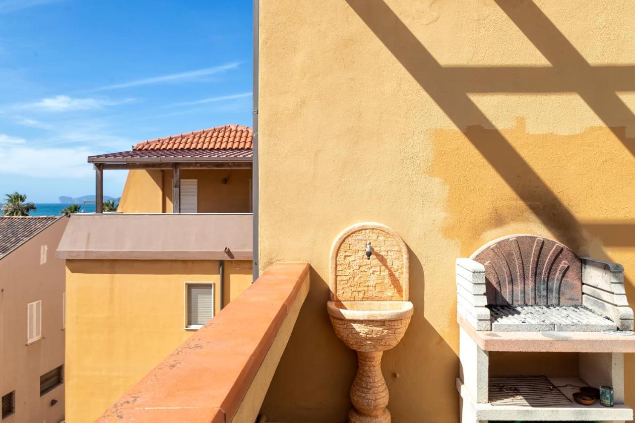 Appartement Lungomare Garibaldi - Attico A Due Passi Dal Mare à Alghero Extérieur photo
